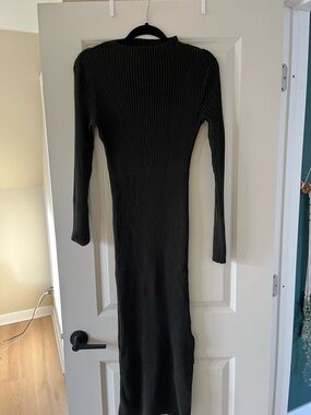 H&M Mama Ribbed Long Sleeve Midi Dress
